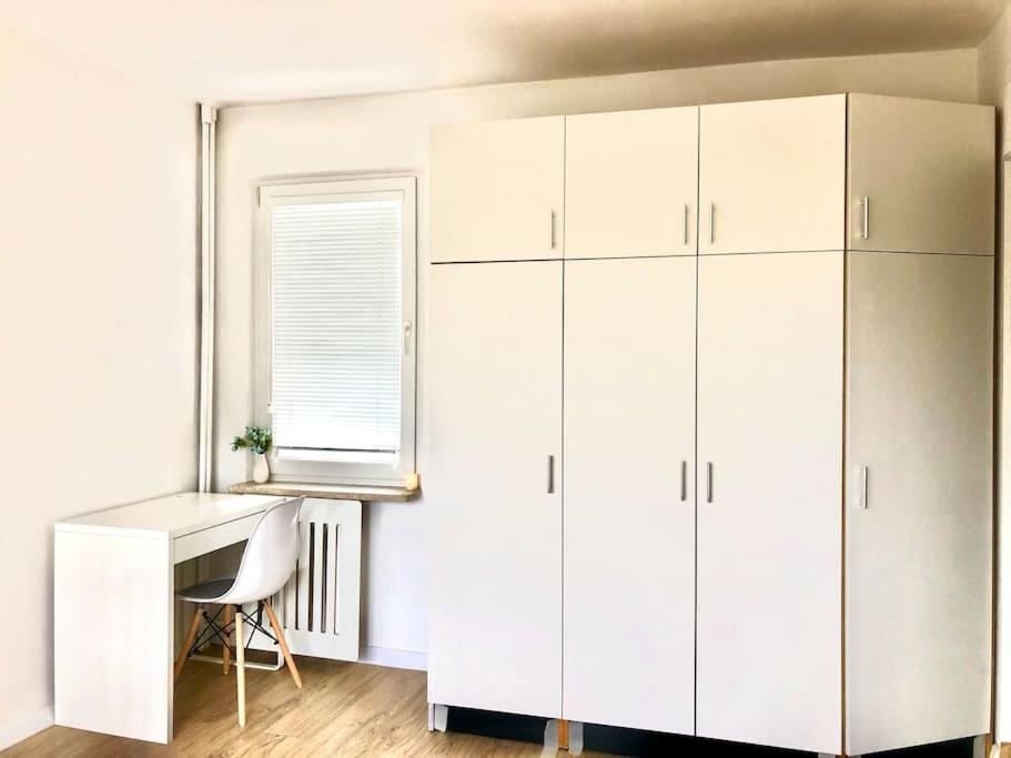 Appartamento Miejskie Mieszkanie Varsavia Esterno foto